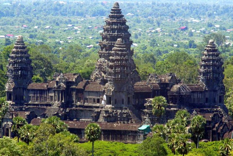 Angkor_Wat.jpg